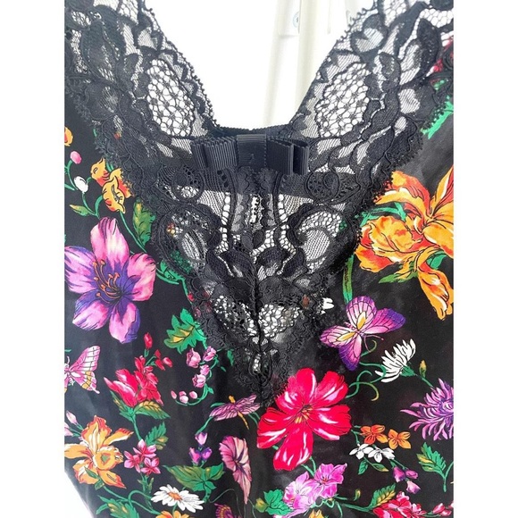 Lace & Floral Victoria’s Secret Nightgown - Picture 2 of 5